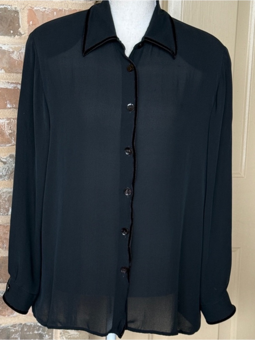 Jones New York Black 100% Silk Semi Sheer Button-Down Blouse Velvet Trim